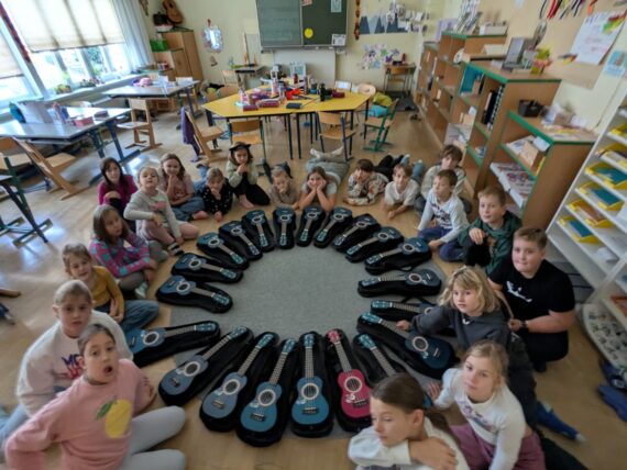 WhatsApp Image 2025-11-18 at 14.01.44